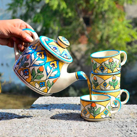 Tea Pot/Kettles